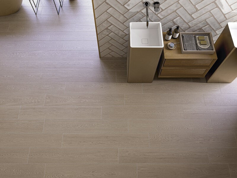 Heartwood Oak 25x150 Rectified - Wood Effect