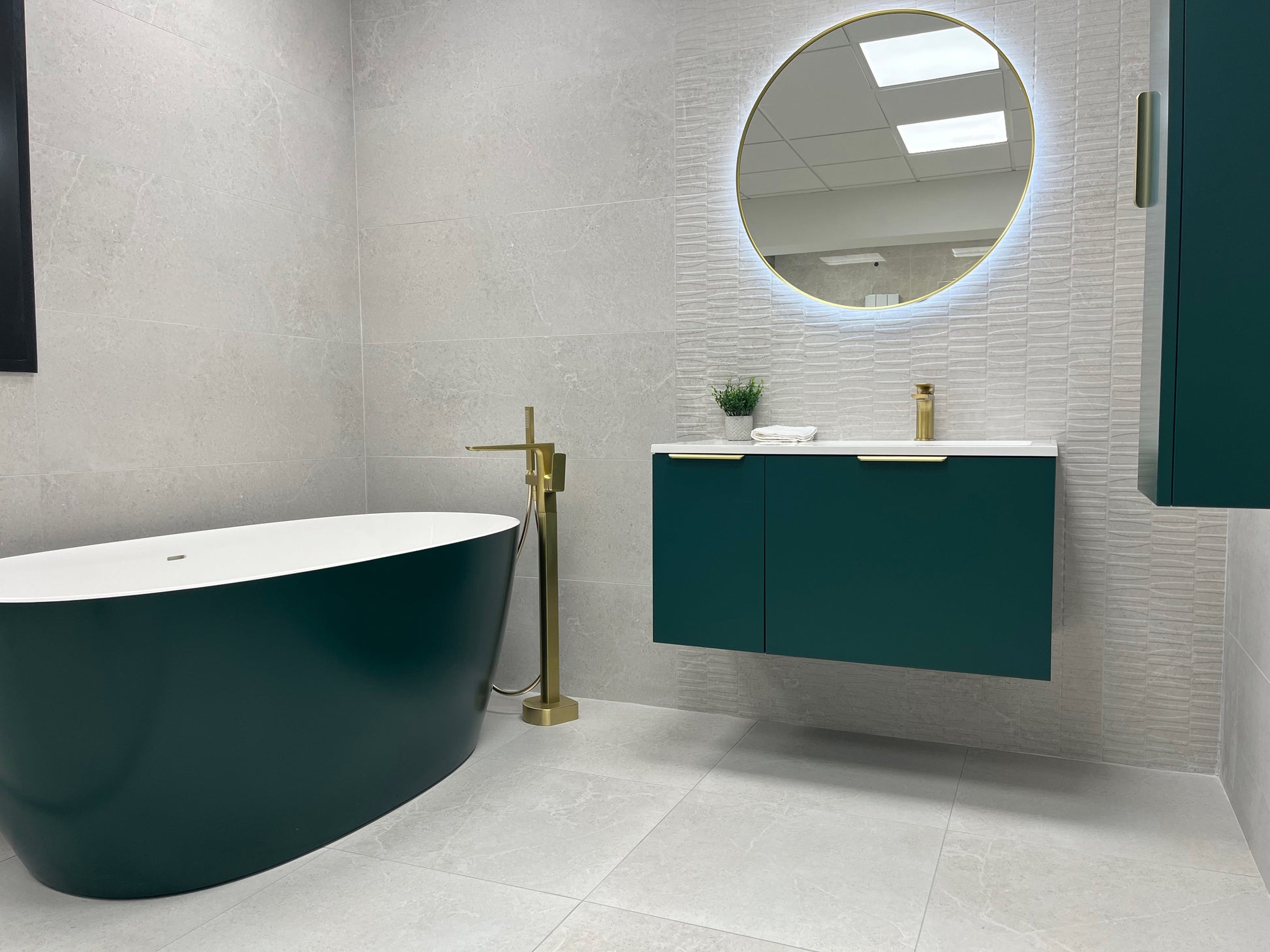 Norwich White Matt Rectified 40x120