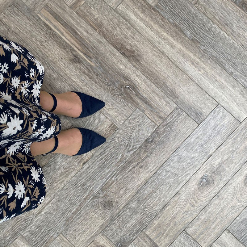 New York Oak Herringbone